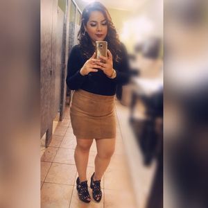 Meet your Posher, Yareli